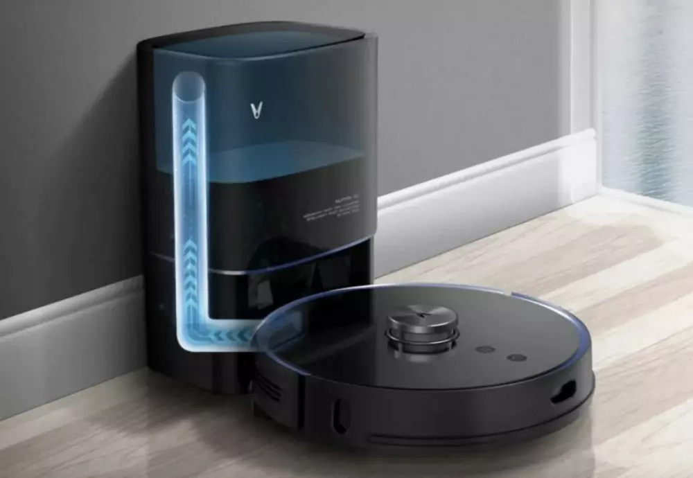 robot vacuum cleaner with docking station